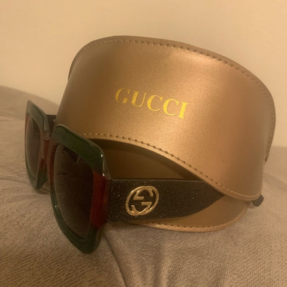 Gucci sunglasses - Picture 1 of 2